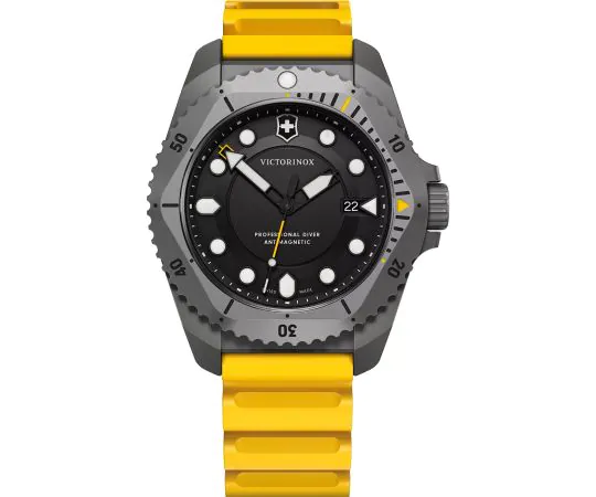 Victorinox 241992 Dive Pro Quartz Titanium 43mm 30ATM Mens watch