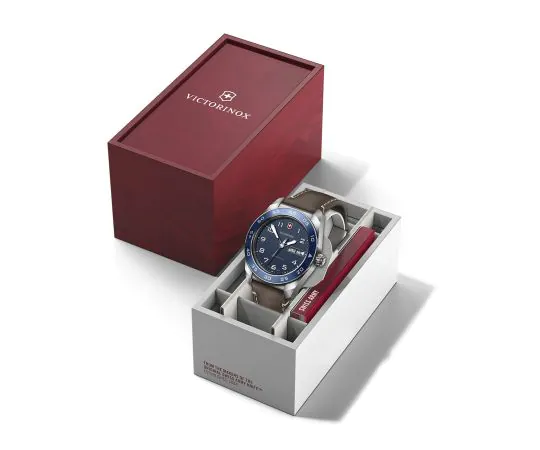 Victorinox 242040 - Mens watch by now | Top price | Timeshop24